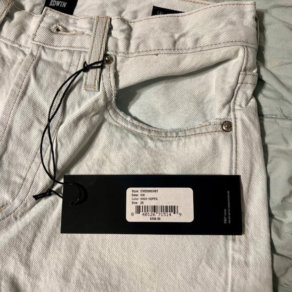 NWT Edwin Women's Cai Straight Leg Jeans High Hopes Light Blue Wash Sz 26 - Picture 8 of 9